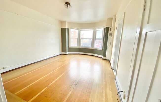 Studio, 1 bath, 450 sqft, $1,495, Unit 306