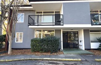 A0432-Kirkland Apts
