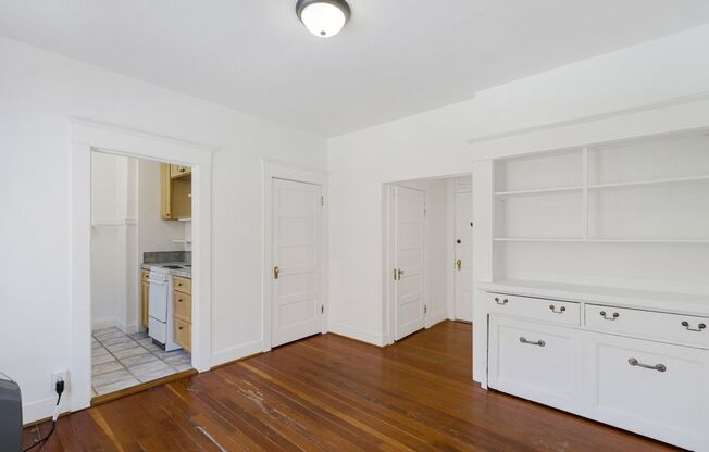 Cumberland Apartments