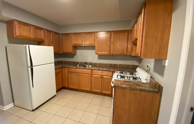 43 King Arthur Court Apartments