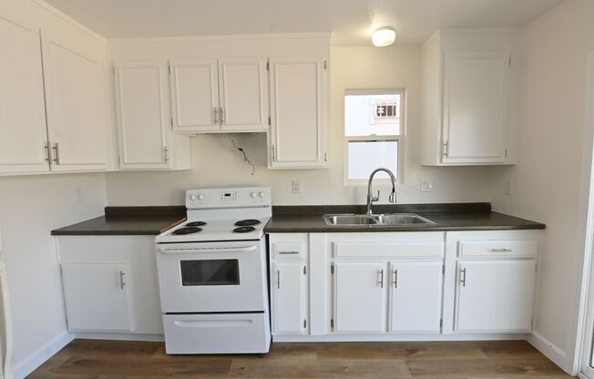 Nice Single Family House in San Jose with 2 bedrooms 2 bathrooms.  1227 Spokane Dr San Jose, CA 95122