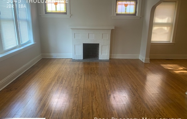 2 beds, 1 bath, 1,200 sqft, $1,350