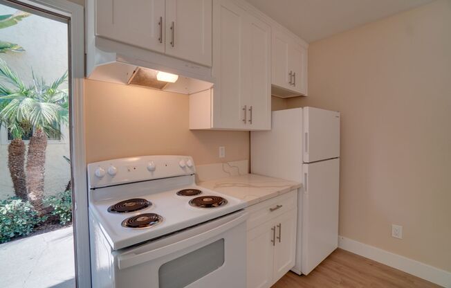 Studio, 1 bath, $1,695, Unit 41