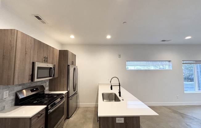 3579 South 900 East