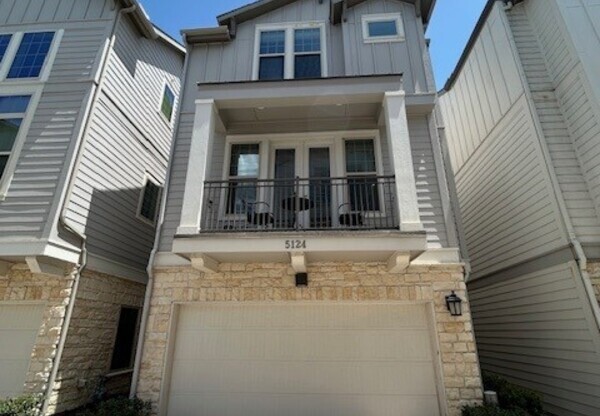 5124 GARRETT FLD CT