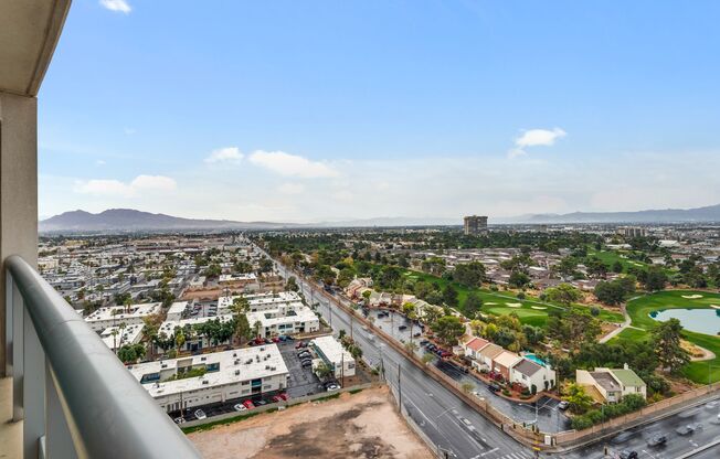 1 bed, 1.5 baths, $2,200