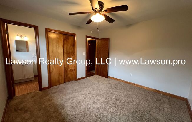 3 beds, 1.5 baths, $1,695