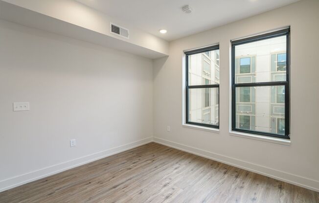 Studio, 1 bath, $1,265, Unit 1050 N 4th St. Apt. 304