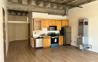 1 bed, 1 bath, 660 sqft, $2,200, Unit 313