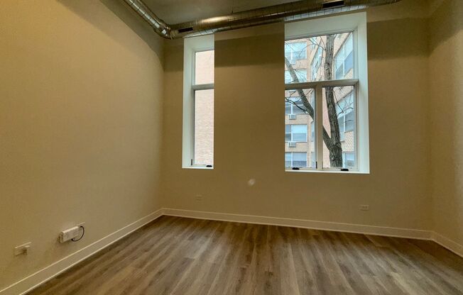 1 bed, 1.5 baths, 689 sqft, $3,395, Unit 206