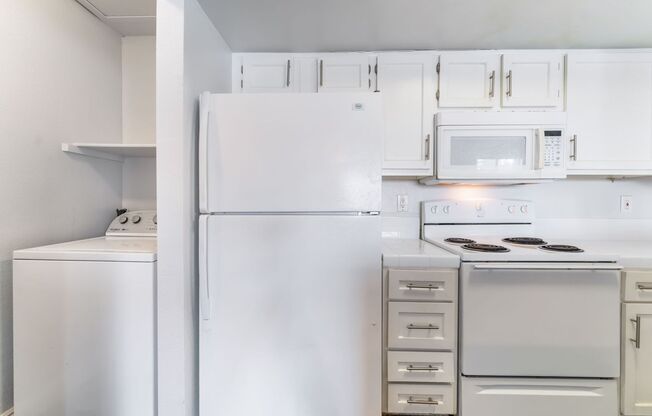 2 beds, 2 baths, $1,395