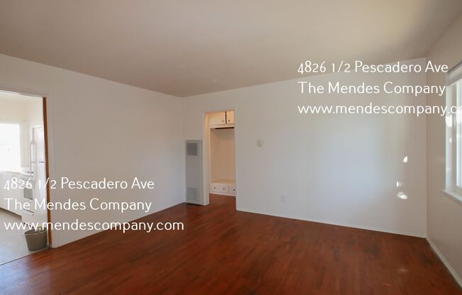 4826 1/2 PESCADERO AVE