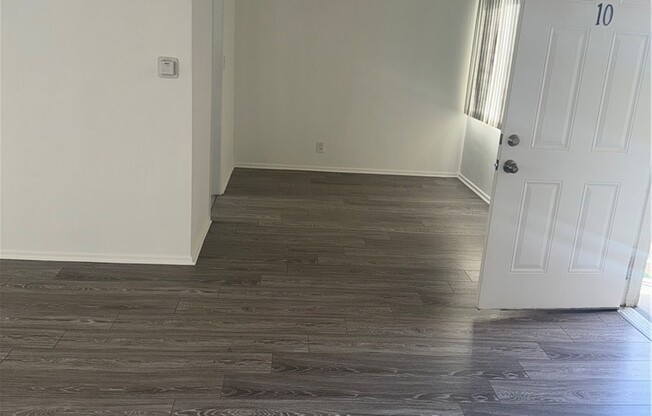 423 LE DOUX RD