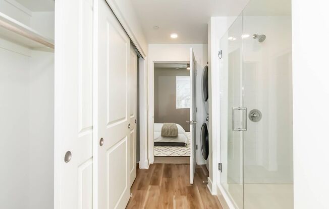 1 bed, 1 bath, 742 sqft, $1,941, Unit 341