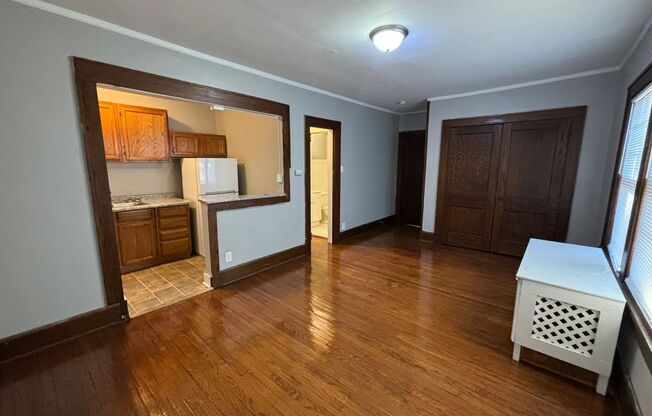 Studio, 1 bath, $647, Unit 205