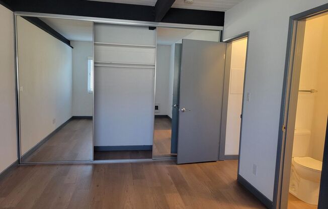 2 beds, 2 baths, 865 sqft, $3,285, Unit 55