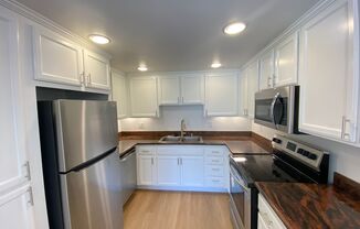 1 bed, 1 bath, $2,500