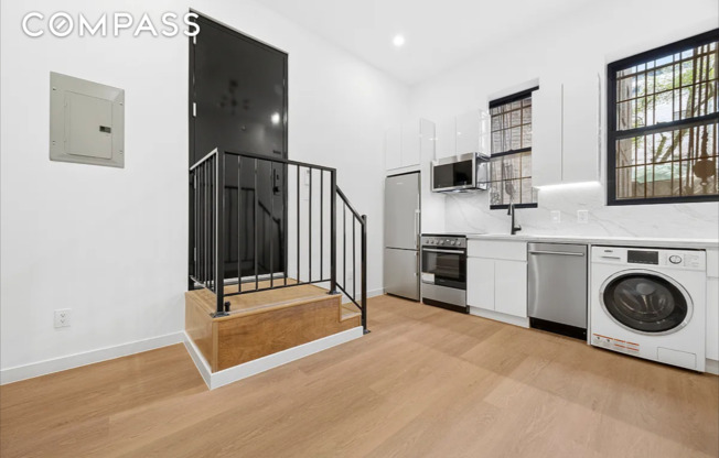 21 COLUMBIA PL