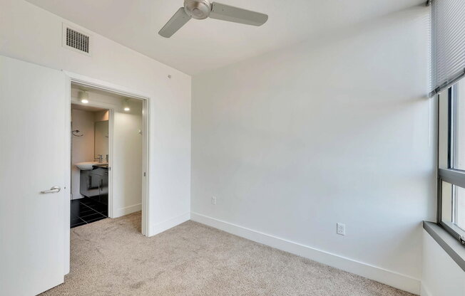 1 bed, 1 bath, 2,565 sqft, $2,200, Unit Apartment 1502