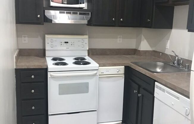 Fleetwood Apartments