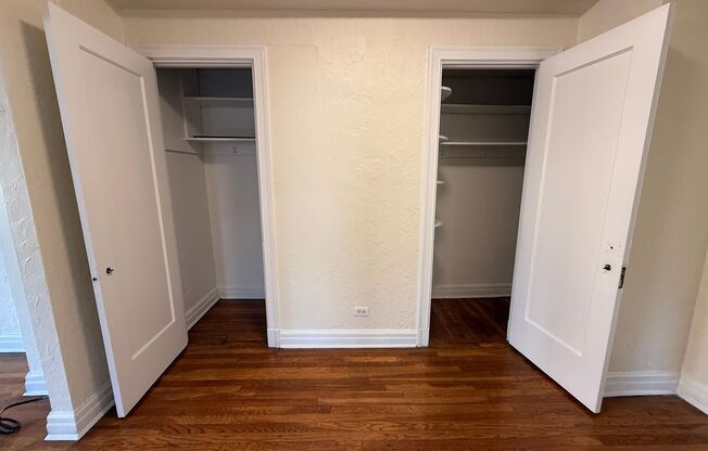 2 beds, 2 baths, 1,303 sqft, $2,200, Unit New King Edward  301