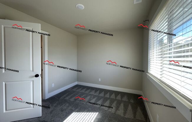 2 beds, 2.5 baths, 1,069 sqft, $1,695, Unit #U-10