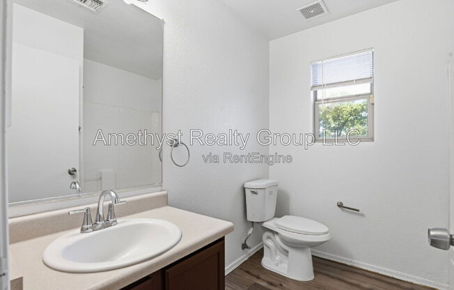 4 beds, 2.5 baths, 2,317 sqft, $2,295