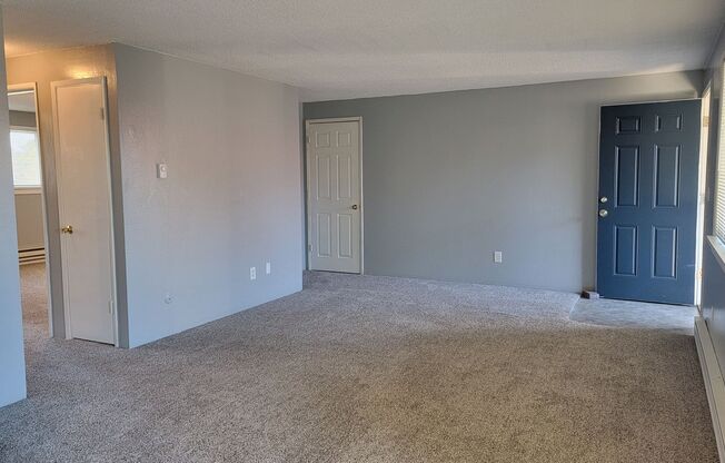 2 beds, 1 bath, $1,545, Unit Unit 3