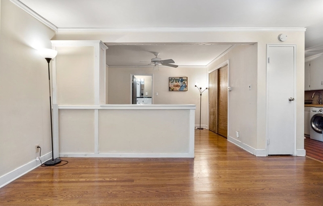 143 LONGWOOD AVE