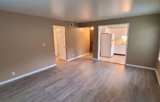 1336 E RANDOLPH CT