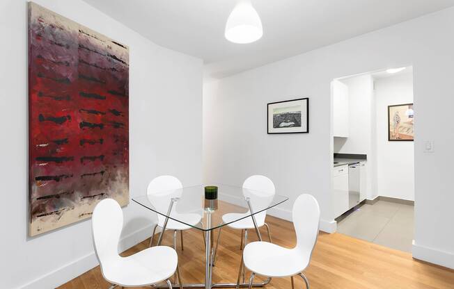 Studio, 1 bath, 652 sqft, $3,875, Unit 826