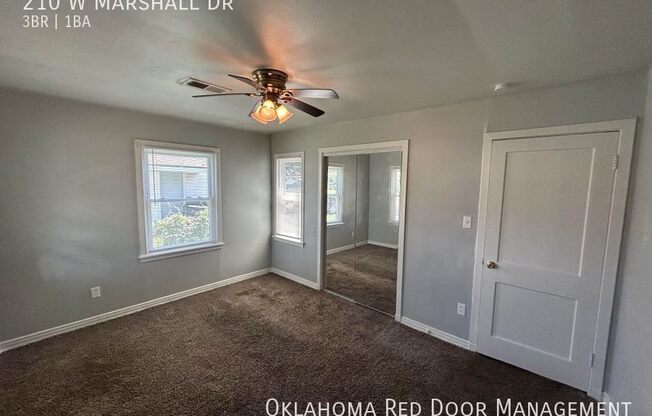 3 beds, 1 bath, 1,176 sqft, $1,050