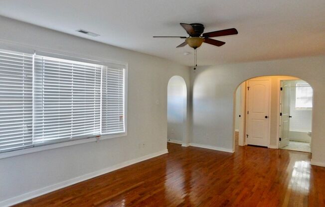 2 beds, 1 bath, $1,441