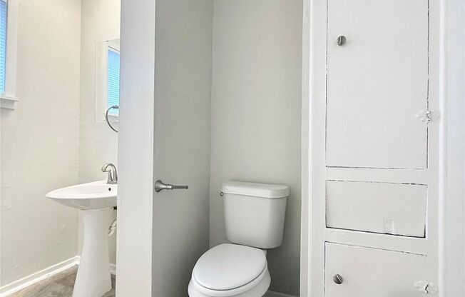 1 bed, 1 bath, $750, Unit MA934