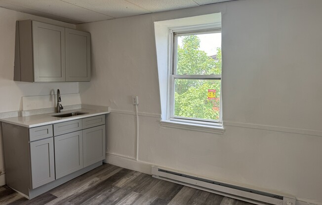 38 BENEFIT ST
