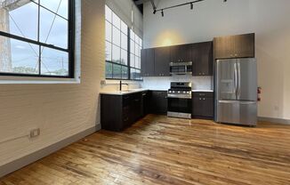 1 bed, 1 bath, 745 sqft, $1,800, Unit 255