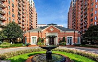 ONE BEDROOM AND ONE BATH CONDO WITH BEAUTIFUL WOOD FLOOR, BALCONY