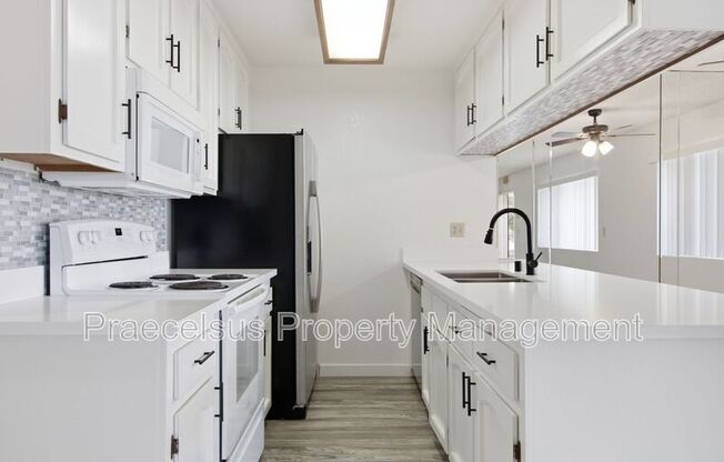 1292 HOLLY AVE