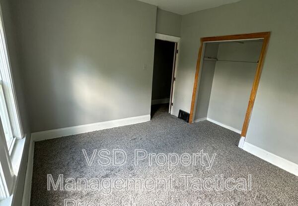 3285 E 143rd St Apt 3
