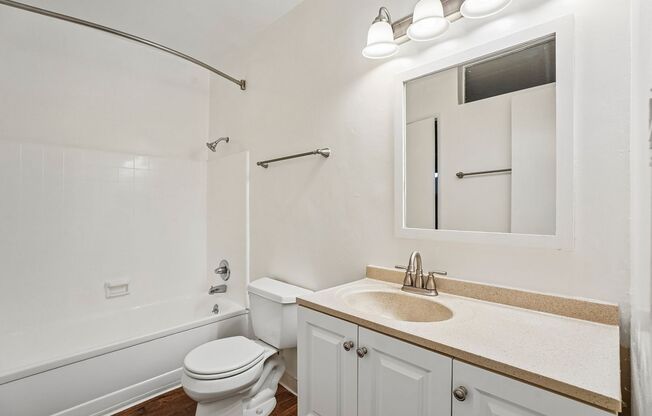 1 bed, 1 bath, 775 sqft, $2,545, Unit 41