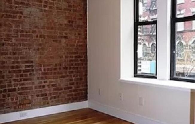 57 E 97 ST