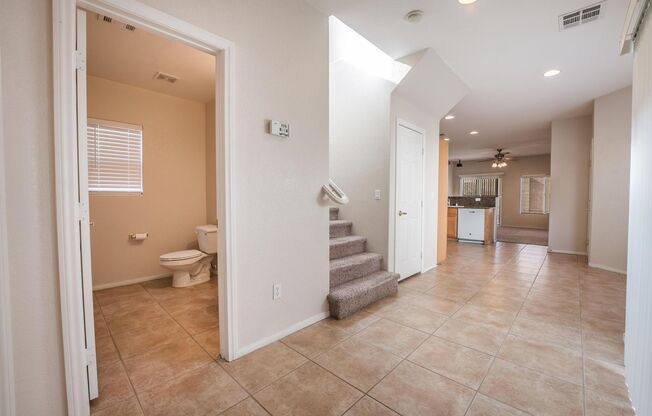 3 bedroom, 2.5 Bath in popular Southern Highlands