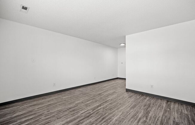 1 bed, 1 bath, 575 sqft, $825, Unit 01-002