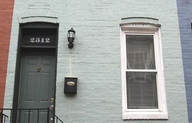 COMING SOON! Quiet block, cozy home - community garden, Calvert Street Park!