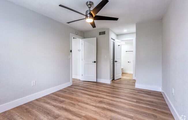 1 bed, 1 bath, 525 sqft, $1,630, Unit 433