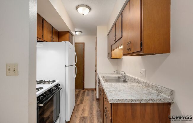 1 bed, 1 bath, 575 sqft, $895, Unit 210