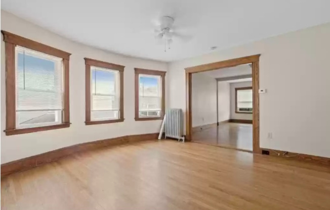 17 RING AVE