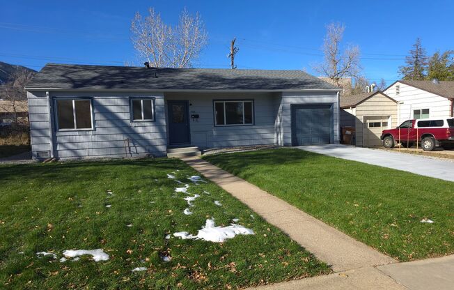 3 beds, 1 bath, $3,200