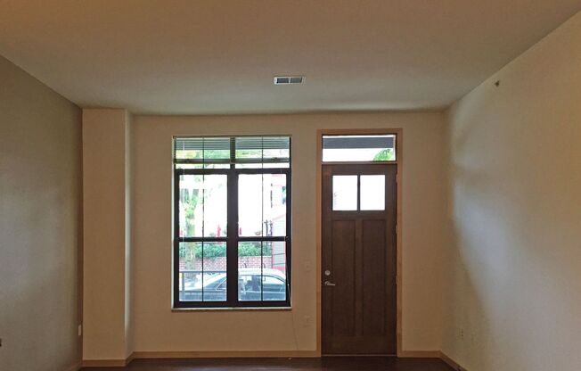2 beds, 2 baths, $2,775, Unit Suite 2-107 (Furnished)
