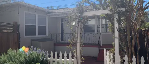 1107 LAGUNA AVE